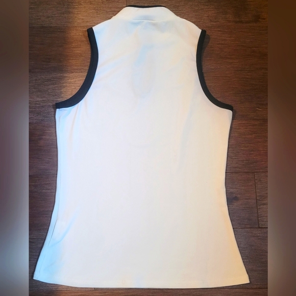 Le Chateau Seeveless Keyhole Mock Collared Shirt - Size Small - Black and White - Picture 3 of 4